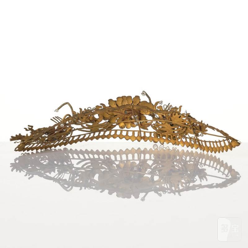 A group of hair ornaments, - 图5
